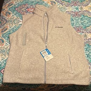 Columbia fleece vest
